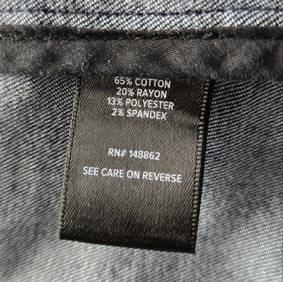 NWT Torrid Studio Denim Buttoned Tailored Stretchy Vest - Picture 11 of 15